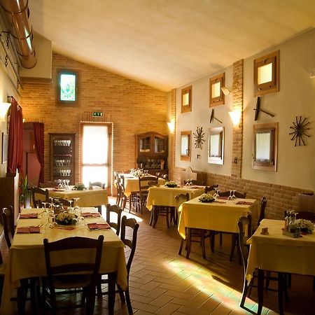 La Brenta Vecchia Hotel Vigodarzere ภายนอก รูปภาพ